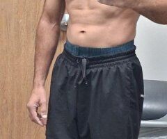 Detroit escorts - Ready for a good time..