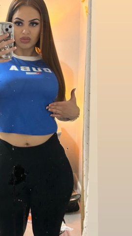 Orlando Female Escort — Thick lightskin, 5'7, Cuban/Dominican, big soft lips - 1