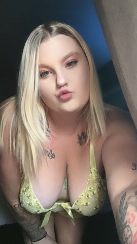 Greenville Blue-Eyed Escort — Tight Kitty, Open Minded, Outcalls - 1