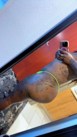 Hampton Female Escort — In-Call & Out-Call for Tonight - 1