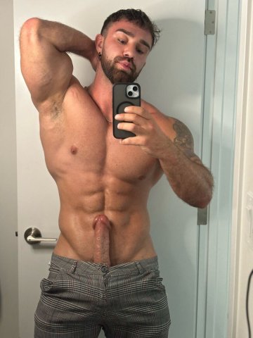 Hey Guys here to fufill you fantasy💯 I can be as smooth and easygoing as you like😈 - 1