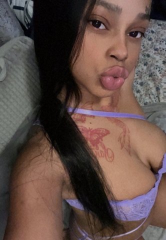 Honey Panamanian Princess (Creamy Tight) — 24, Orange County - 1