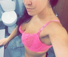Autumn (35) — Petite MILF With Flexible “Wild & Wet” Fun, Duo Options - Image 2