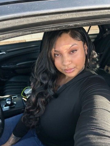 Sunday Funday Birthday Week — Sioux Falls Female Escort - 1