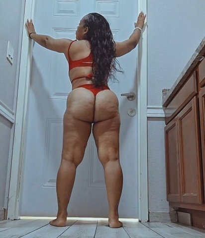 Pooh Naaniii — Latin Babe Escort (36) in McAllen, TX - 1