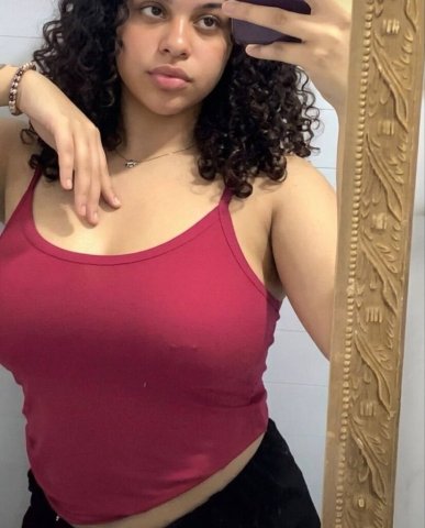 Quiet, flirty 22-year-old female escort in Syracuse, NY - 1