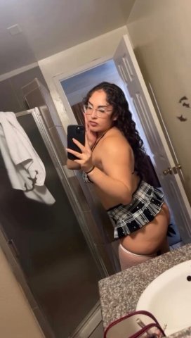 Layla — Discreet Incall/Outcall Female Escort in Woodland Hills (23) - 1