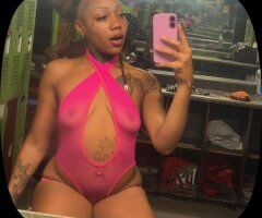 New in Town Hosting in Bossier — Mula (22) Fantasy Adult Performance - Image 2