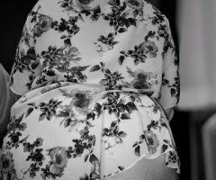 Olympia escorts - Olympia White Girl Escort — Late-night meetup