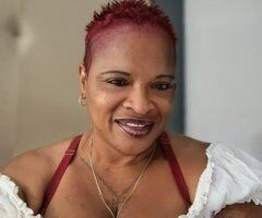 Charleston SC Wett and Wild Wednesday Female Escort — In-calls welcome - Image 4