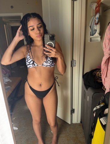 Fort Smith FunSize Latina Escort — Incall & Outcall, Fetish Friendly - 1
