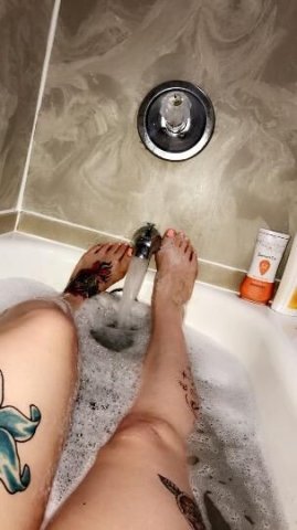 Tattooed Female Escort in Fort Collins — Cream Pie & Nuru Massage - 1