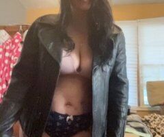 Long Island escorts - Long Island Female Escort — Meet Up Today (Text Me)