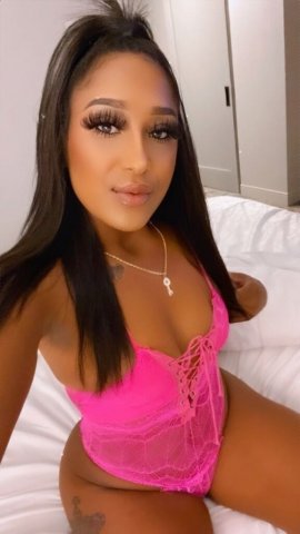Cindy — Sweet Tight Wet Pussy & Squirt Play (24) • Incalls/Outcalls • Party Girl - 1