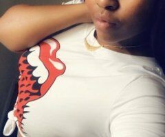 West Palm Beach Female Escort for Outcalls or Incalls - Image 2