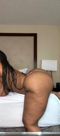 Female Escort in Lafayette, LA — Throat Special & Deep Throat - 1