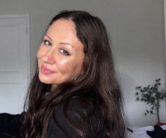 Richmond Female Escort — Rubbers Only, Grown & Funny - Image 3