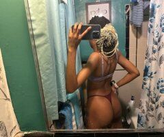 Sexy 19–21 Female Escort — slim, discreet - Image 2