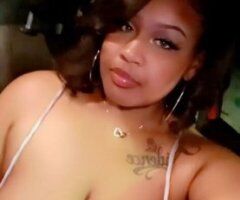 Chicago Incalls & Outcalls — Female Escort (Fetish Friendly, Full Service) - Image 2