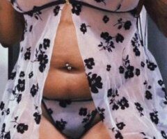 Caribbean Female Escort in Florence — Natural Trimmed Experience - Image 3