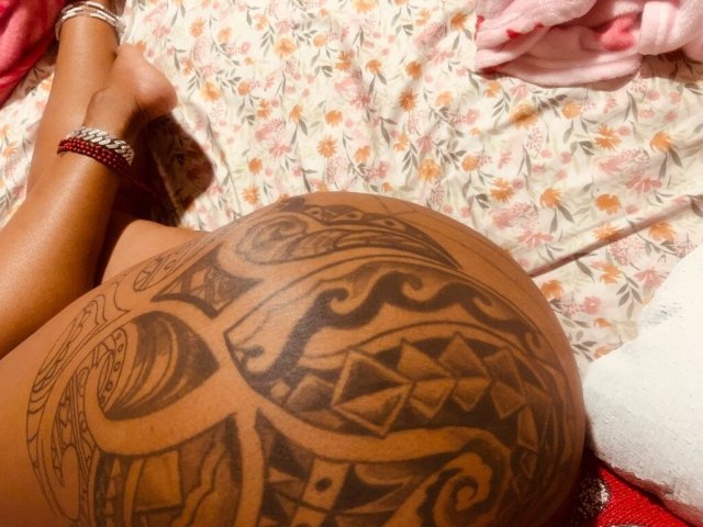 Sweetest Peach — Colombian Beauty (Outcalls, GFE, PSE) - 1