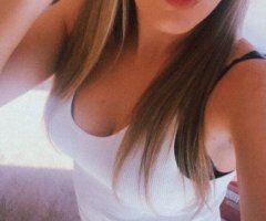 Nikki in Ann Arbor for petite sexy classy escort (appointments only) - Image 4