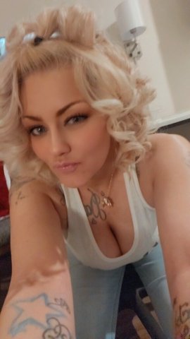 Reno Female Escort — Relaxed Getaway with Conversation - 1