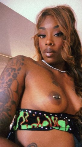 Rose — Savannah GA Slim Thick Escort (No Bare Service) - 1