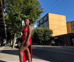 Eve, 5'2" 34DD fun size princess — incalls, outcalls, duos - Image 11