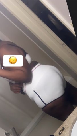 Louisville Female Escort — Throat/Oral Focus, No Anal, Condoms Required - 1