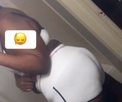 Louisville escorts - Louisville Female Escort — Throat/Oral Focus, No Anal, Condoms Required