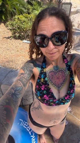 Van Nuys/Las Vegas MILF Visiting — 1-on-1 Sensual Massage & “Make a Movie With Me” - 1