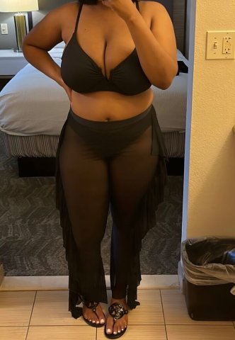 West Palm Beach Ebony Escort — Outcalls, Throat Focus - 1