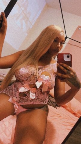 Tallahassee Soft-Skinned Slim Thick Girl Escort — video chat verification required - 1