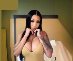 Richmond Petite Bombshell Escort — $300 minimum, petite playmate - Image 2