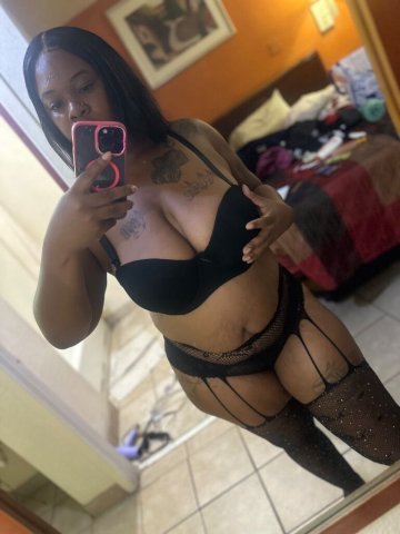 Longview, Texas Workday Special Female Escort — QV & HH - 1