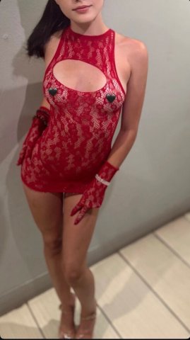Mendocino, California In-Call Female Escort — private companionship + FaceTime/Google Meet verification - 1