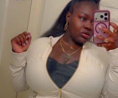 San Diego escorts - San Diego Female Escort — sweet curves, discreet outcalls (verification)