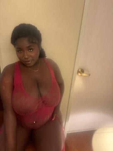 Manhattan Female Escort — FaceTime, Outcall & Car Date - 1