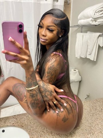 Kyra — Waco, TX Petite Wet Play Escort - 1