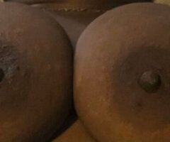 Memphis escorts - No bare — In-call Memphis Incalls, Truck Driver Friendly, no anal (only)