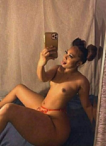 Sexy 28-year-old girl for incall, outcall, or car fun — NYC - 1