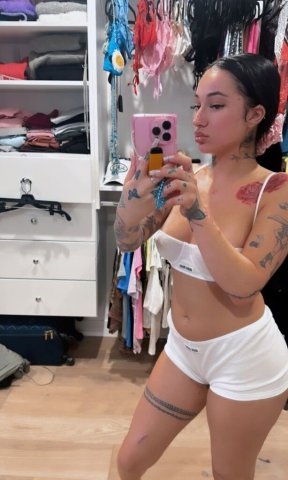Jonesboro AR Strawberry Straps — Incall, Outcall & Car Sex - 1