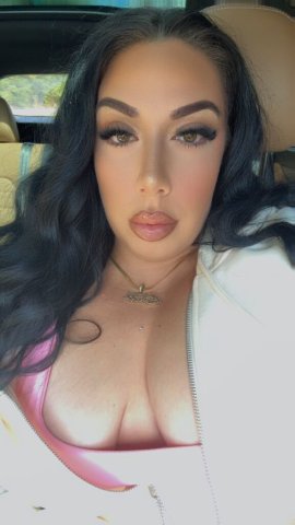 Providence Armenian BBW Escort — huge booty, thick 65" ass - 1