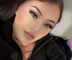 Seattle WA BBW Female Escort — Duo girl-on-girl services - Image 3