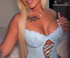 April Rene — Blonde Bombshell Petite Escort in Sacramento - Image 5