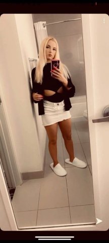 Harper (21) — Newport News VA Female Escort - 1