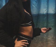 Las Vegas escorts - Petite mixed discreet escort — no-drama, no-negotiating