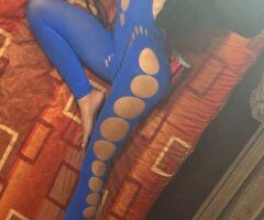Petite mixed discreet escort — no-drama, no-negotiating - Image 2