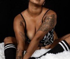 Kansas City, MO Female Escort — Incall, Naked Cuddle Therapy & DATY - Image 2
